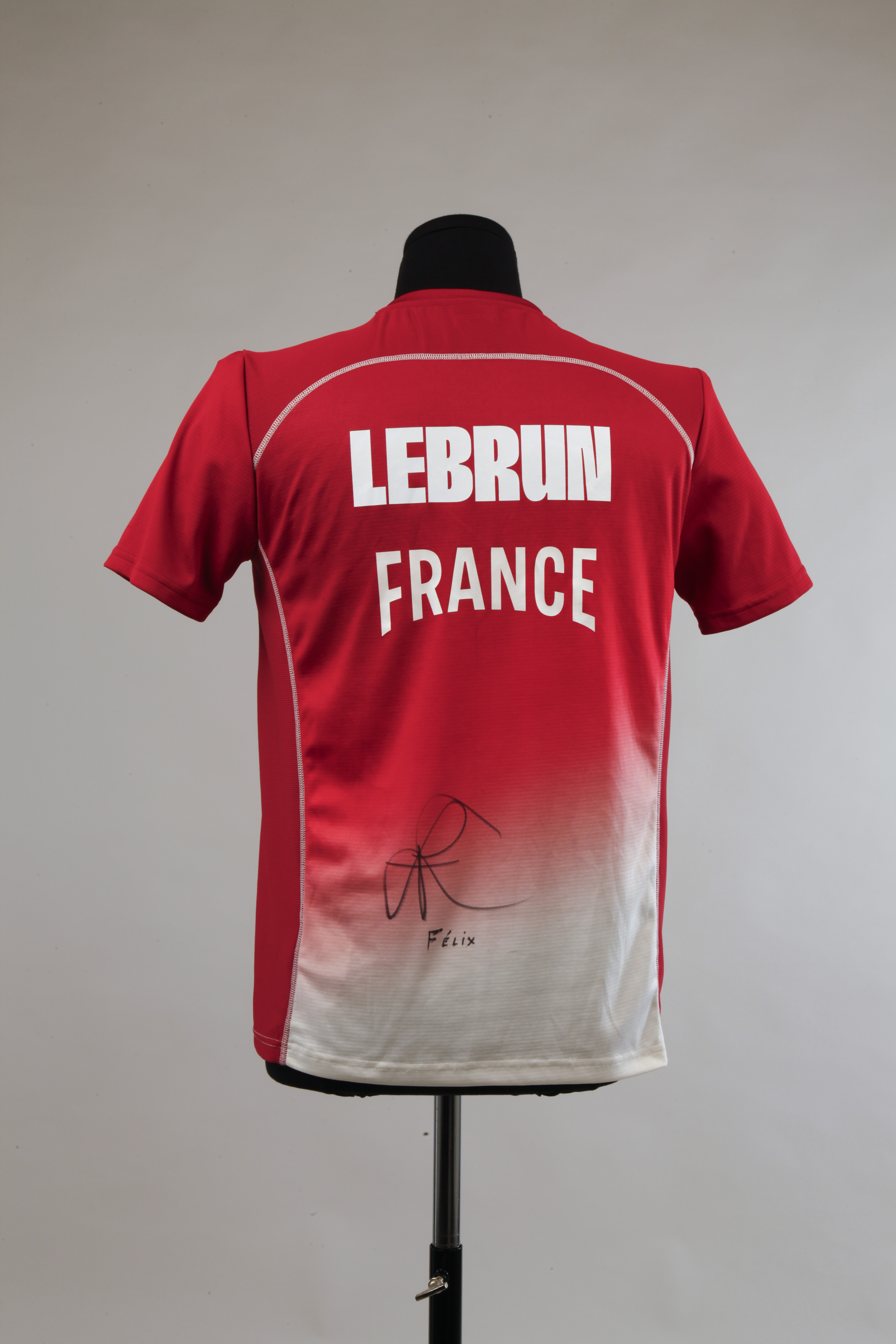 Maillot dédicacé de Félix Lebrun porté durant les Jeux Olympiques de Paris 2024