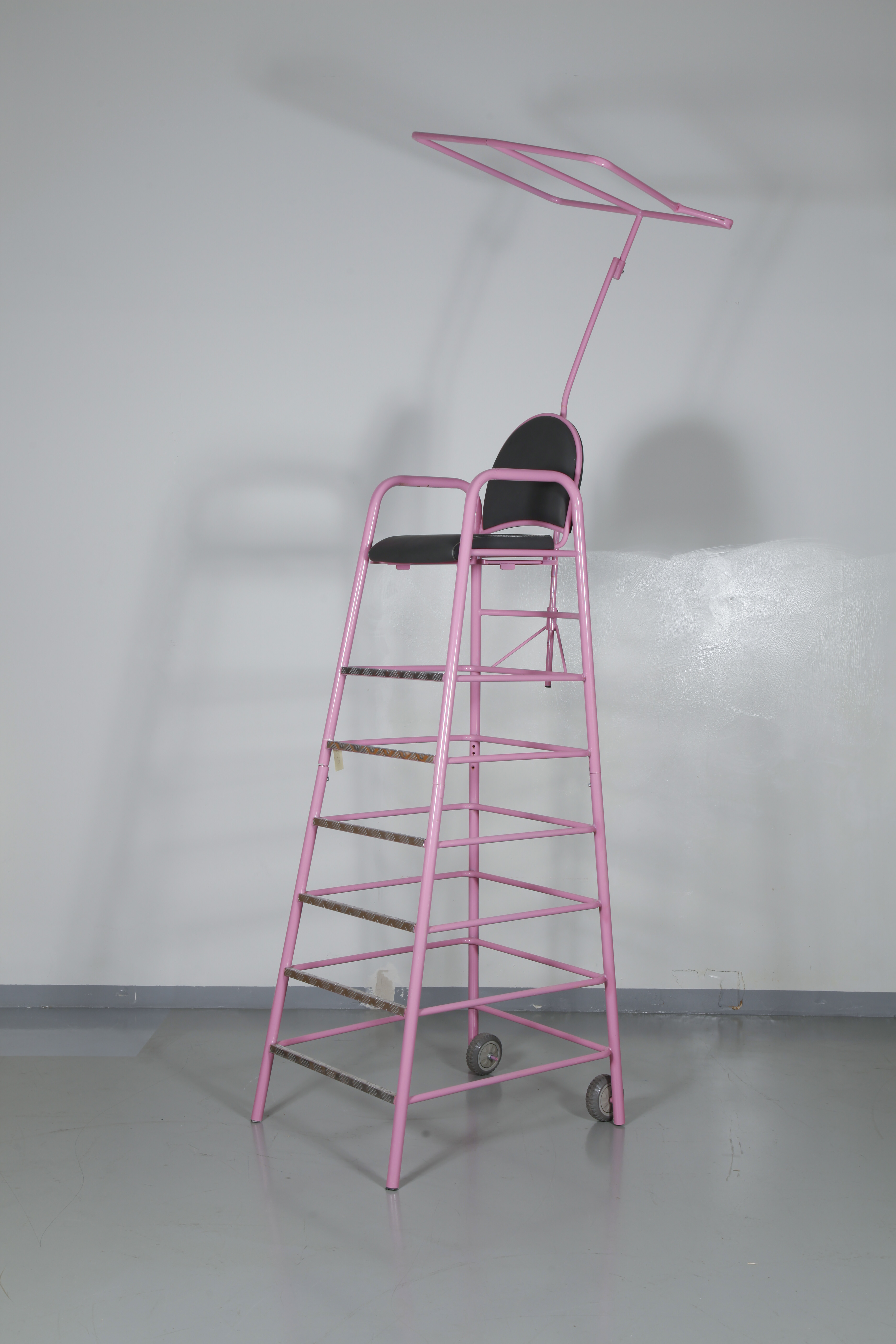 Chaise haute des volontaires de Paris 2024