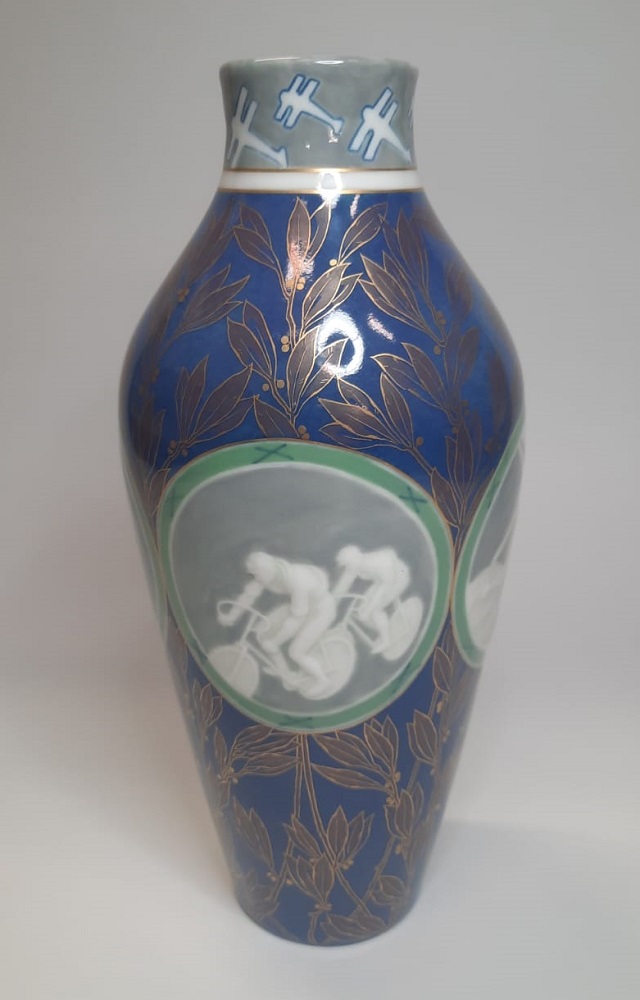 Vase des vainqueurs des Jeux Olympiques de Paris