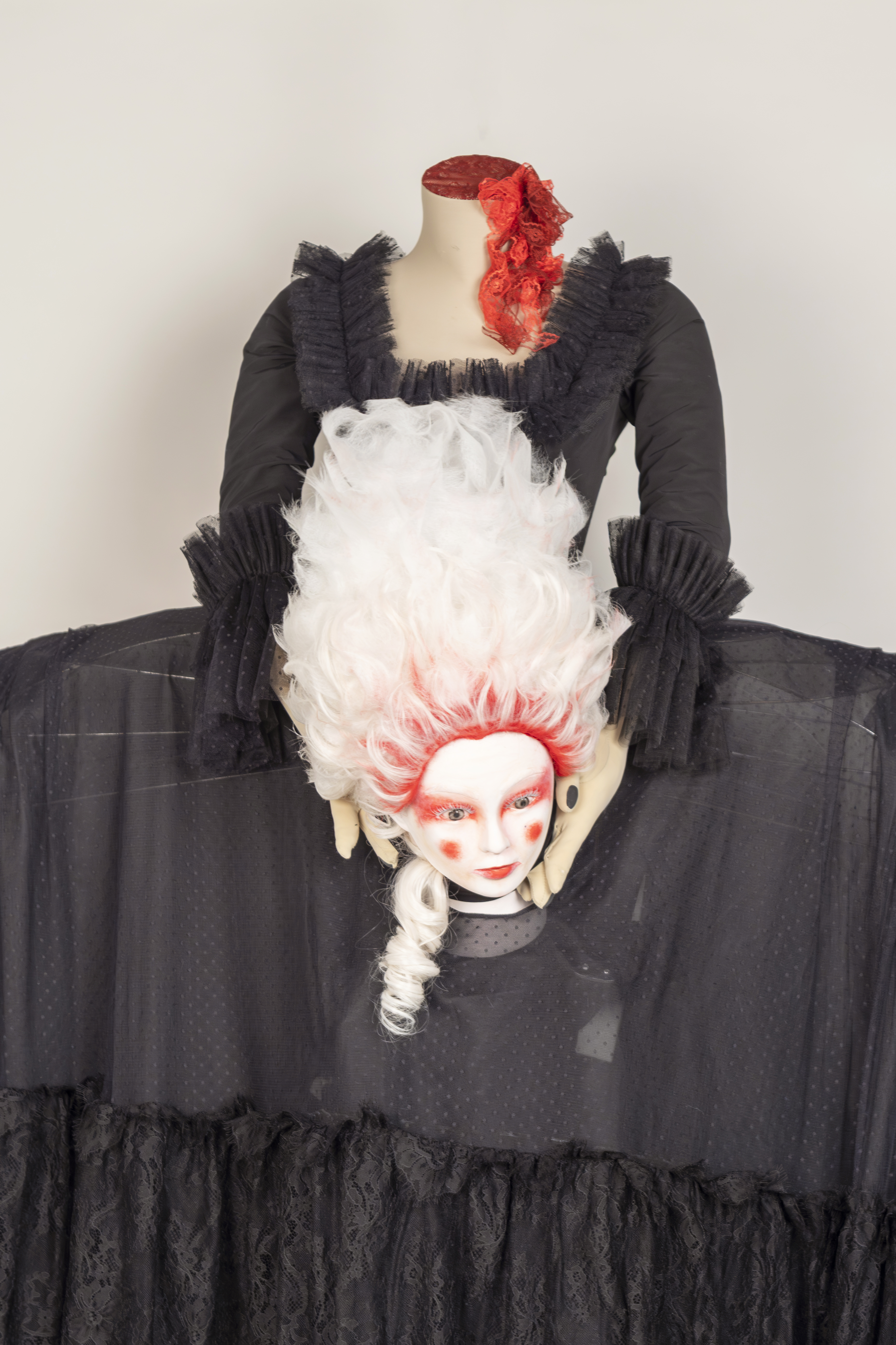 Robe noire de Marie-Antoinette  - Tableau Liberté - Cérémonie d'ouverture des Jeux Olympiques de Paris 2024